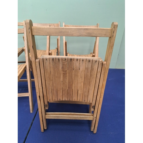 1198 - Set of six teak folding chairs  {H 78cm x W46cm x D 41cm }. - NOT AVAILABLE TO VIEW IN PERSON