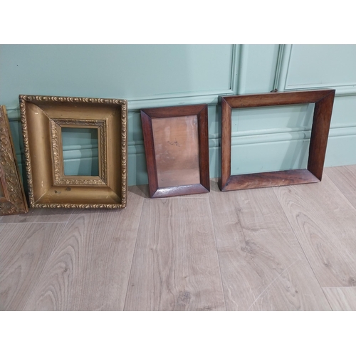 1233 - Four 19th C. giltwood and two rosewood picture frames {27 cm H x 30 cm W, 25 cm H x 18 cm W, 28 cm H... 