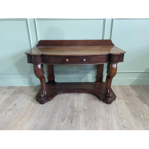 1243 - 19th C. mahogany wash stand with single drawer in the frieze raised on cabriole legs and platform ba... 