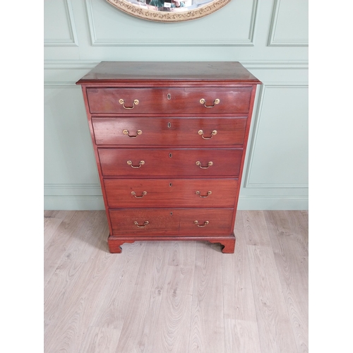 1262 - Good quality Georgian mahogany chest of drawers with five graduated drawers with original brass hand... 