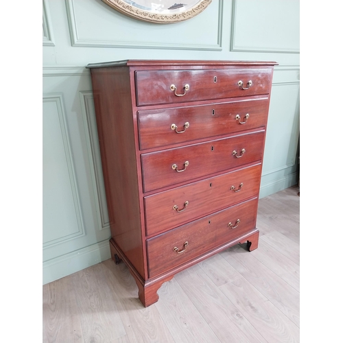 1262 - Good quality Georgian mahogany chest of drawers with five graduated drawers with original brass hand... 