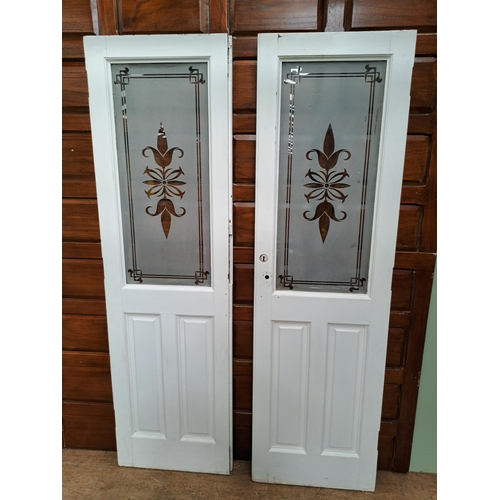 1292 - Pair of doors with etched glass   {Each door H 201cm x W 57.5cm }. - NOT AVAILABLE TO VIEW IN PERSON