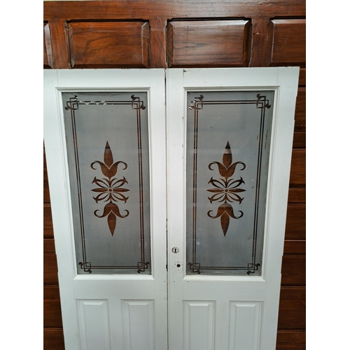 1292 - Pair of doors with etched glass   {Each door H 201cm x W 57.5cm }. - NOT AVAILABLE TO VIEW IN PERSON