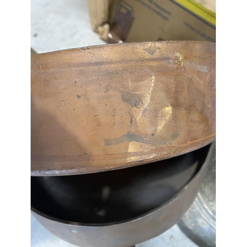 1331 - Collection of five copper saucepans with brass handles {Approx. 11 cm H x 58 cm W x 28 cm D}.