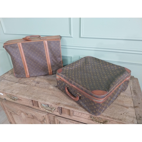 1366 - Two French vintage bags - suitcase and holdall {25 cm H x 50 cm W x 50 cm D AND 44 cm H x 15 cm W  x... 