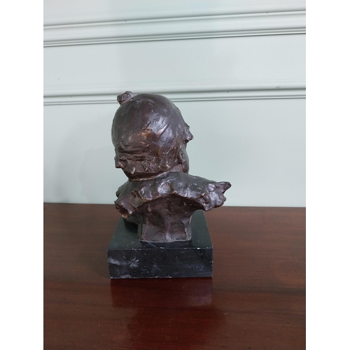 1438 - Bronze bust of a novel man {26 cm H x 18 cm W x 13 cm D}.