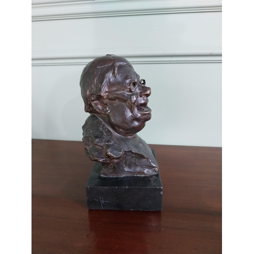 1438 - Bronze bust of a novel man {26 cm H x 18 cm W x 13 cm D}.