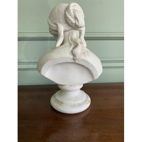 155 - Belleek bust of a Lady {27 cm H x 18 cm W x 13 cm D}.