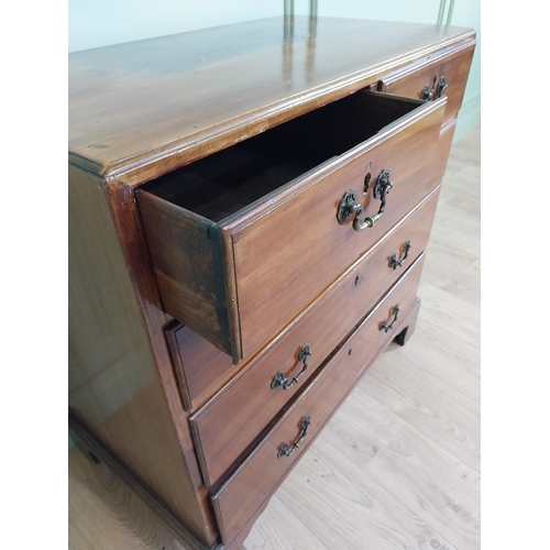 176 - Good quality 19th C. mahogany bachelors chest of drawers with four short drawers over two short draw... 