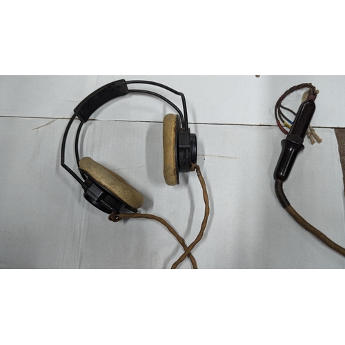 2003 - WWII RAF aircrew headset