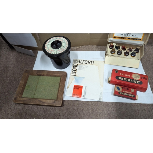 2015 - Collection of photography items to include bulbs, tints, development chamber and printers frame