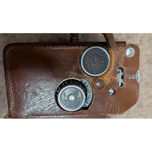 2018 - Rolleicord camera in leather carrier bag