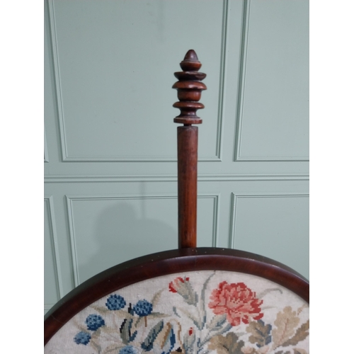 240 - Good quality William IV rosewood pole screen with inset tapestry panel {170 cm H x 44 cm W}.