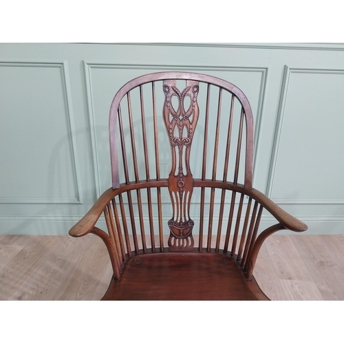 30 - Good quality mahogany Windsor armchair raised on cabriole legs {103 cm H x 60 cm W x 50 cm D}.