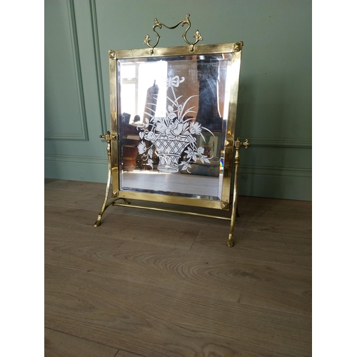 34 - Good quality Edwardian brass mirrored fire screen {71 cm H x 56 cm W x 26 cm D}.