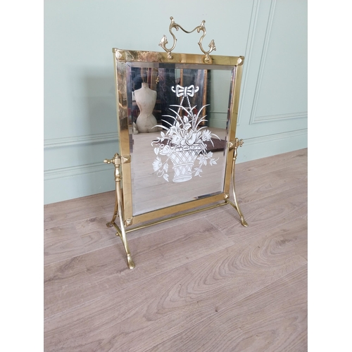 34 - Good quality Edwardian brass mirrored fire screen {71 cm H x 56 cm W x 26 cm D}.