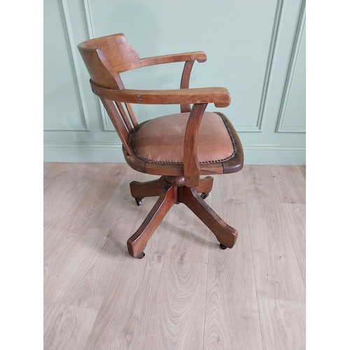 349 - Good quality Edwardian oak revolving office chair with leather upholstered seat {82 cm H x 61 cm W x... 