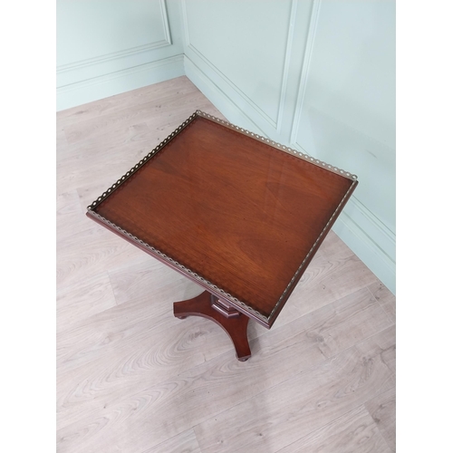 389 - Good quality William IV mahogany lamp table with brass gallery raised on single column and platform ... 