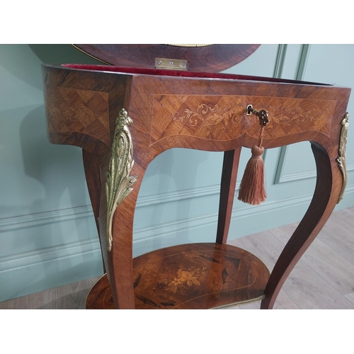 40 - Exceptional quality 19th C. Louis Revival inlaid kingwood jewellery table with single drawer in the ... 