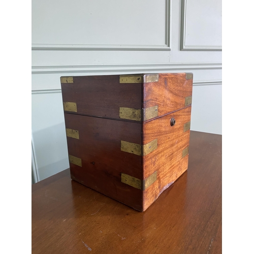 417 - Good quality 19th C. mahogany and brass bound decanter with four original cut lead crystal decanters... 