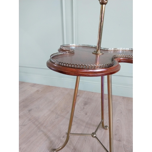 423 - Good quality Victorian mahogany and brass shamrock occasional table {38 cm H x 47 cm Dia.}.