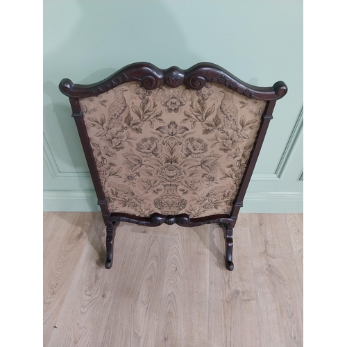 451 - Edwardian mahogany fire screen {82 cm H x 55 cm W x 30 cm D}.