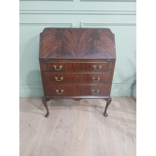 494 - 1950s mahogany bureau with three graduated drawers raised on cabriole legs {103 cm H x 79 cm W x 48 ... 