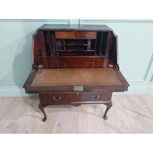 494 - 1950s mahogany bureau with three graduated drawers raised on cabriole legs {103 cm H x 79 cm W x 48 ... 