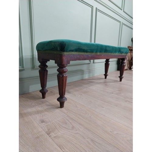 505 - Victorian mahogany window seat with crushed velvet upholstered seat raised on reeded legs {48 cm H x... 