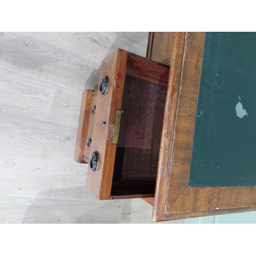 613 - 19th C. mahogany pedestal desk with inset leather top {75 cm H x 121 cm W x 65 cm D}.