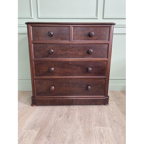 634 - Victorian mahogany chest of drawers with two short drawers over three long graduated drawers raised ... 