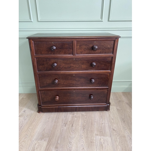 634 - Victorian mahogany chest of drawers with two short drawers over three long graduated drawers raised ... 