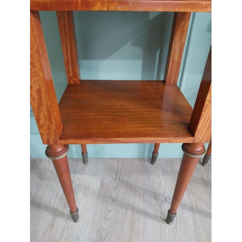 730A - Pair of 19th C. French satinwood bedside lockers with marble top, ormolu mounts and single drawr in ... 