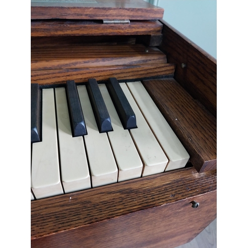 756 - Early 20th C. oak Estey Organ Co. Brattleboro, U.S.A by Mackay Bros. & McMahon, Durban {80 cm H x 88... 