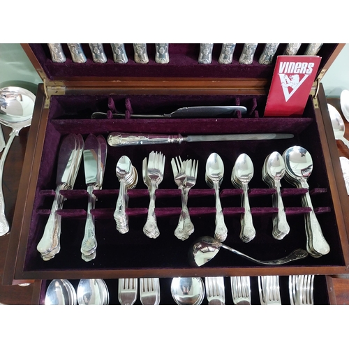 760 - Viners fine silverplated tableware set in mahogany case with brass mounts {18 cm H x 51 cm W x 33 cm... 