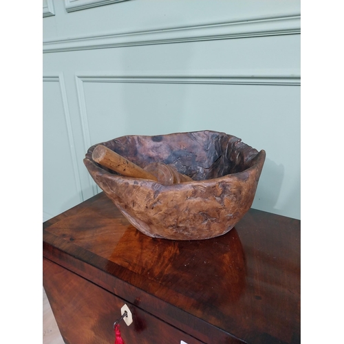 775 - 19th C. wooden bowl and pestle {17 cm H x 36 cm W x 37 cm D}.