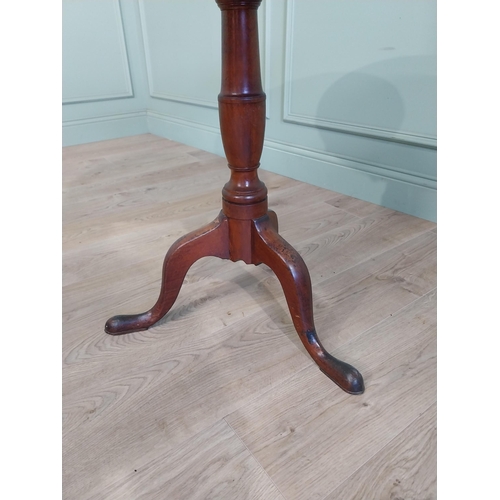 810 - Georgian mahogany table lamp raised on turned column and three out swept legs {71 cm H x 67 cm Dia.}... 