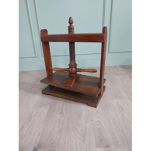 826 - 19th C. oak book press {74 cm H x 63 cm W x 35 cm D}.