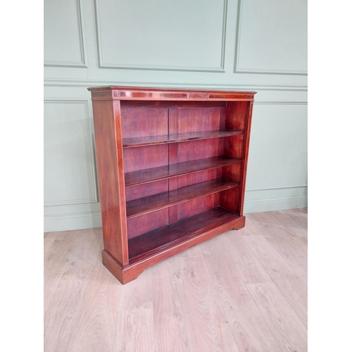 853 - Exceptional quality mahogany and satinwood inlaid open floor bookcase {115 cm H x 122 cm W x 30 cm D... 