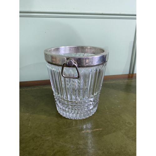 90 - Good quality Edwardian French crystal and silver plated champagne bucket {21 cm H x 23 cm Dia.}.