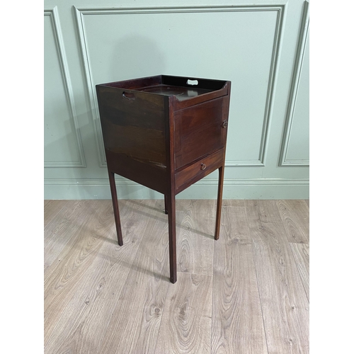 955 - Irish Georgian mahogany pot cupboard with gallery back and single blind door above single drawer rai... 