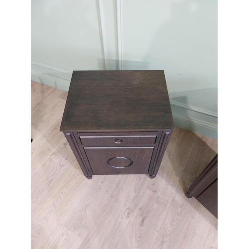 976 - Pair of oak veneered bedside lockers with single drawer over blind door {65 cm H x 50 cm W x 40 cm D... 