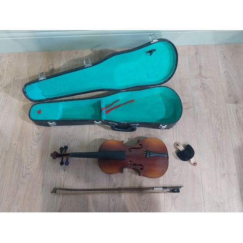 985 - Violin in case.