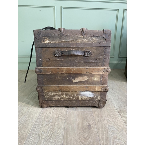 2077 - Two early 20th C. travelling trunks {58 cm H x 87 cm W x 53 cm W and 50 cm H x 96 cm W x 49 cm D}.