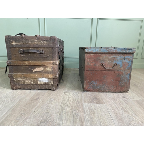 2077 - Two early 20th C. travelling trunks {58 cm H x 87 cm W x 53 cm W and 50 cm H x 96 cm W x 49 cm D}.