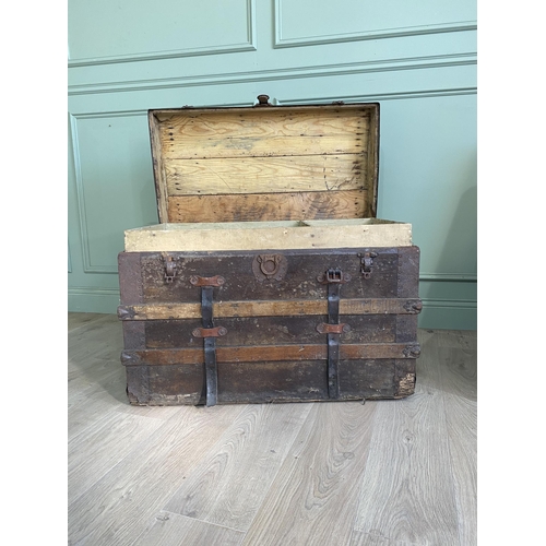 2077 - Two early 20th C. travelling trunks {58 cm H x 87 cm W x 53 cm W and 50 cm H x 96 cm W x 49 cm D}.