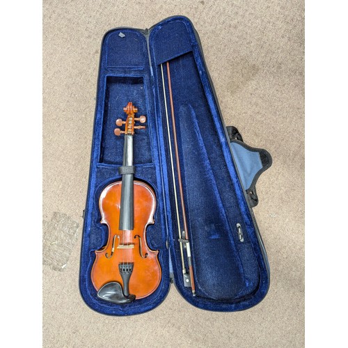 109 - Primavera violin in case with bow {Case: 79cm W x 13cm H x 26cm D}