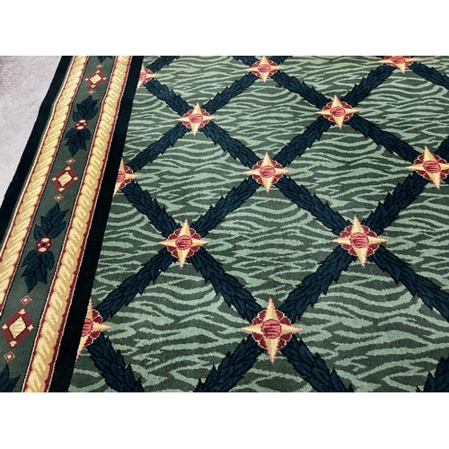 1170 - Good quality decorative carpet square {510 cm L x 270 cm W}.