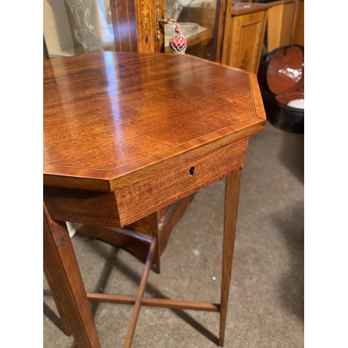 101 - Good quality Regency mahogany sewing table with fitted interior raised on square tapered legs {72cm ... 