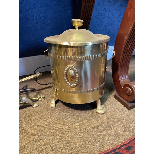 50 - Edwardian embossed lidded brass coal bucket {40cm  H  x 34cm Dia.}.